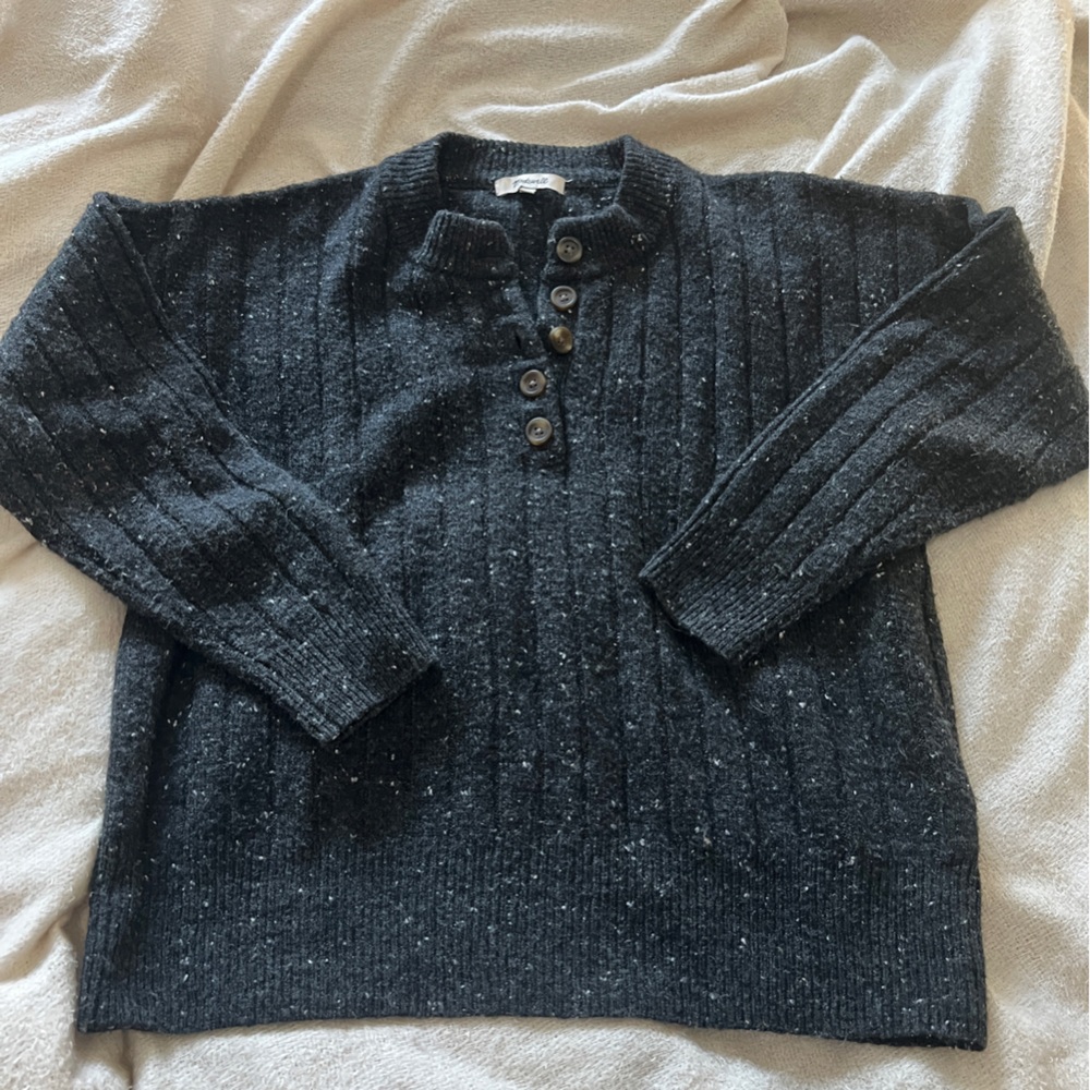 Madewell Cozy Knit Sweater Gray Heathered with Button Detail